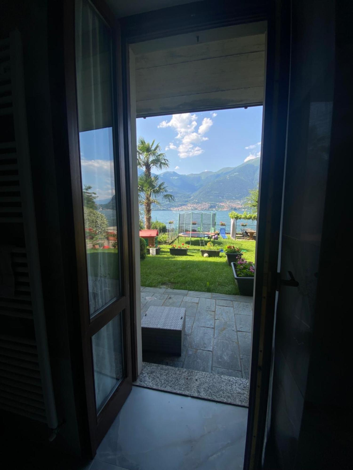 Peonia Apartment - Appartamento Vista Lago Lezzeno Kültér fotó